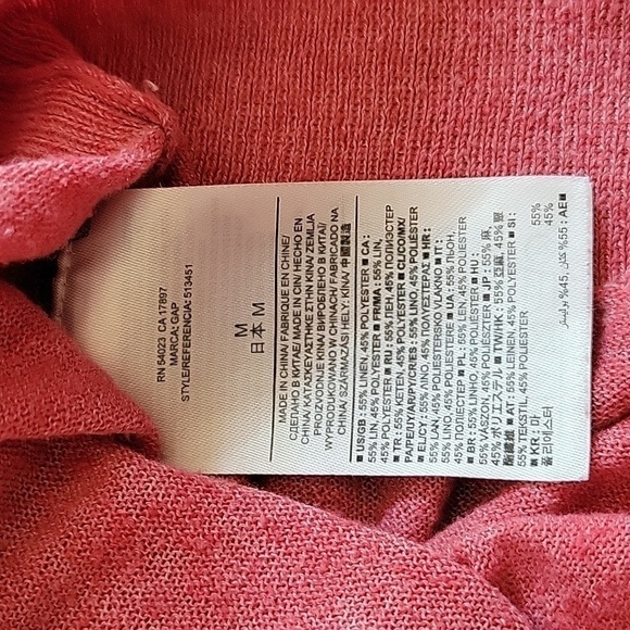 GAP Oversized Linen Blend V-Neck Sweater - Picture 4 of 6